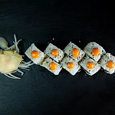 21. Spicy Kamskjell Maki